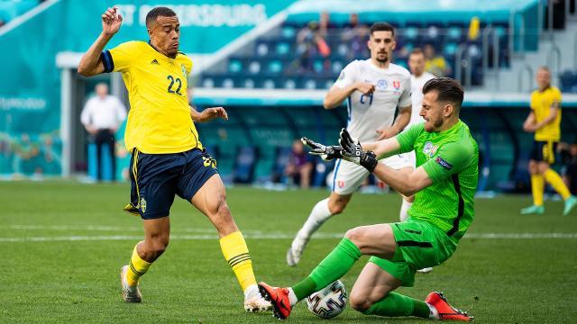 E4LSfY-WUAEWsgj (1).jpg